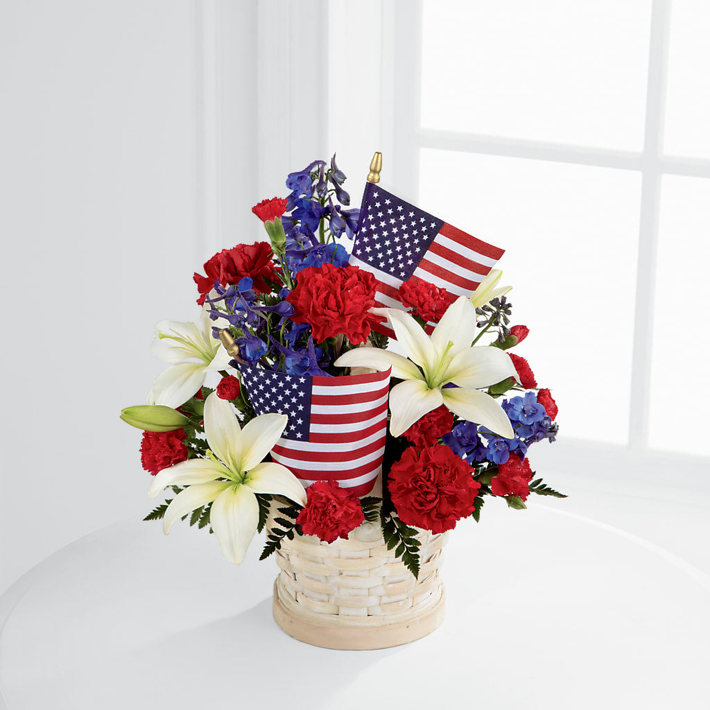 American Glory Bouquet – Everbloom Flowers Llc, Aurora OH