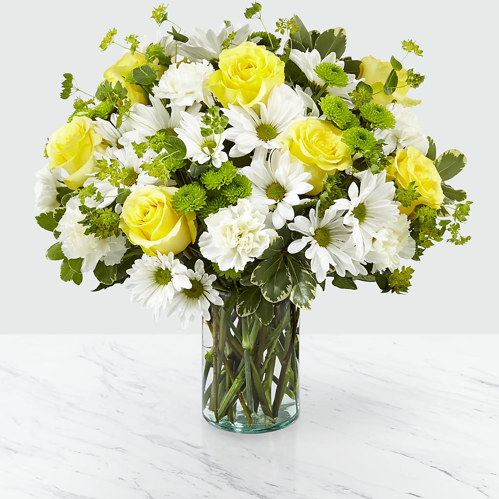 Happy Day Bouquet – Everbloom Flowers Llc, Aurora OH