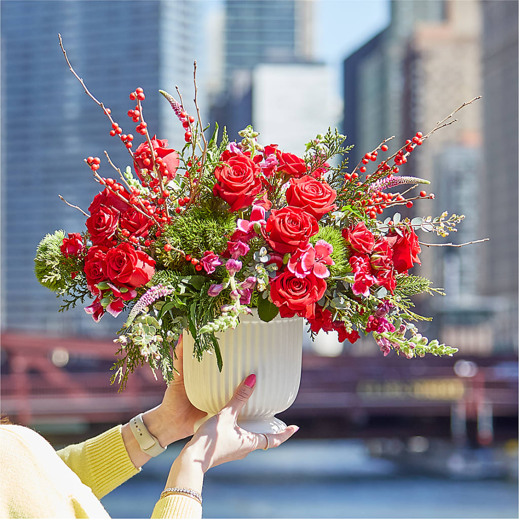 Big Red Bow Bouquet – Everbloom Flowers Llc, Aurora OH