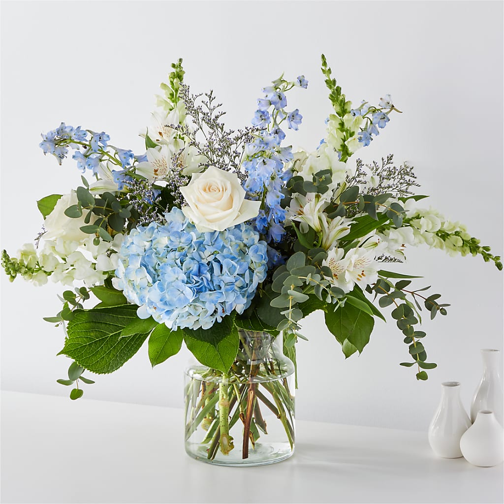 Coastal Blossom Bouquet – Everbloom Flowers Llc, Aurora OH