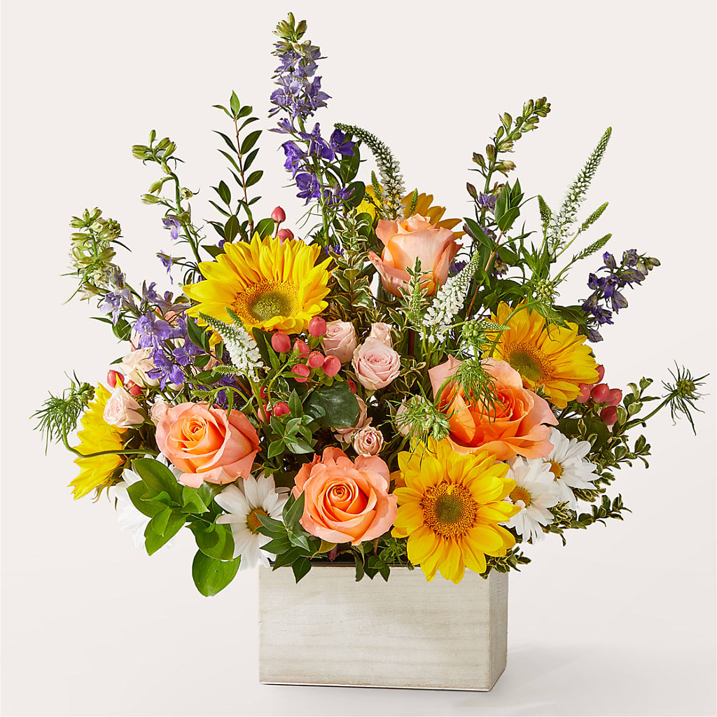 The Good Life Bouquet – Everbloom Flowers Llc, Aurora OH