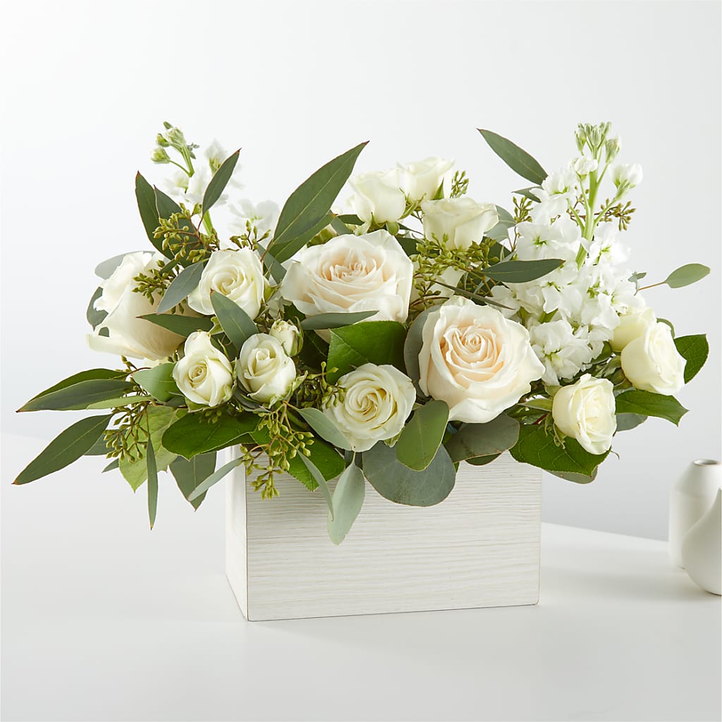 Fresh Linen Box Bouquet – Everbloom Flowers Llc, Aurora OH