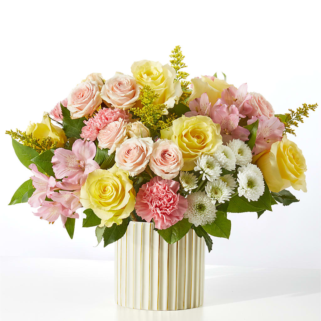 Watercolors Bouquet – Everbloom Flowers Llc, Aurora OH