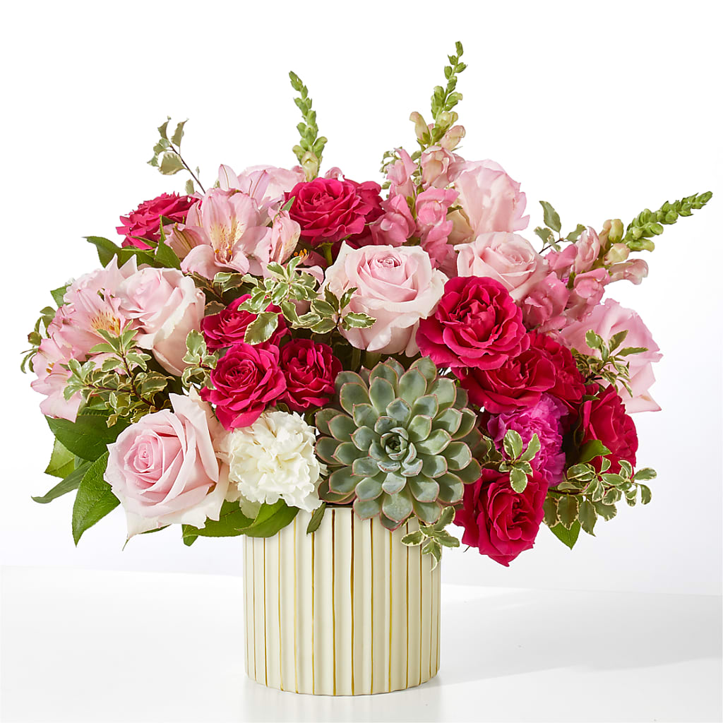 Magenta Musings Bouquet – Everbloom Flowers Llc, Aurora OH