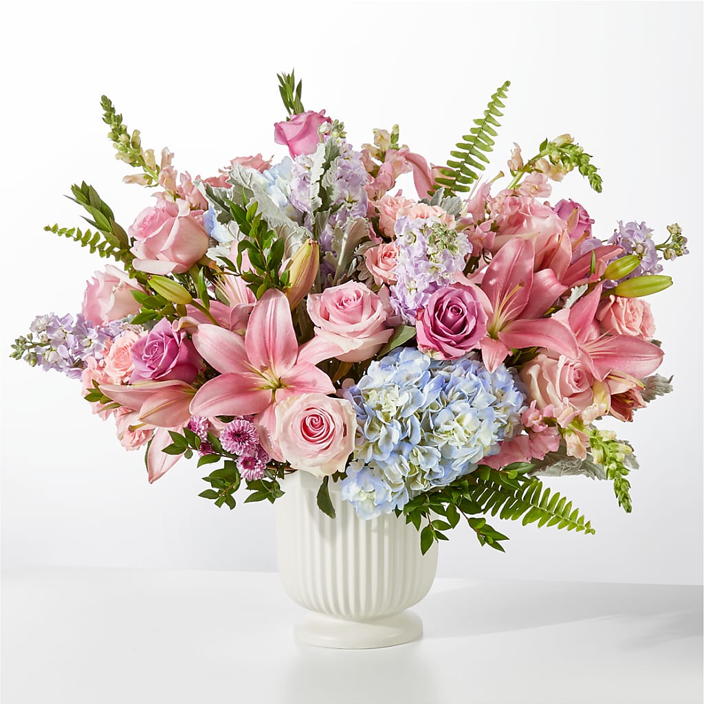 Wonderland Bouquet – Everbloom Flowers Llc, Aurora OH