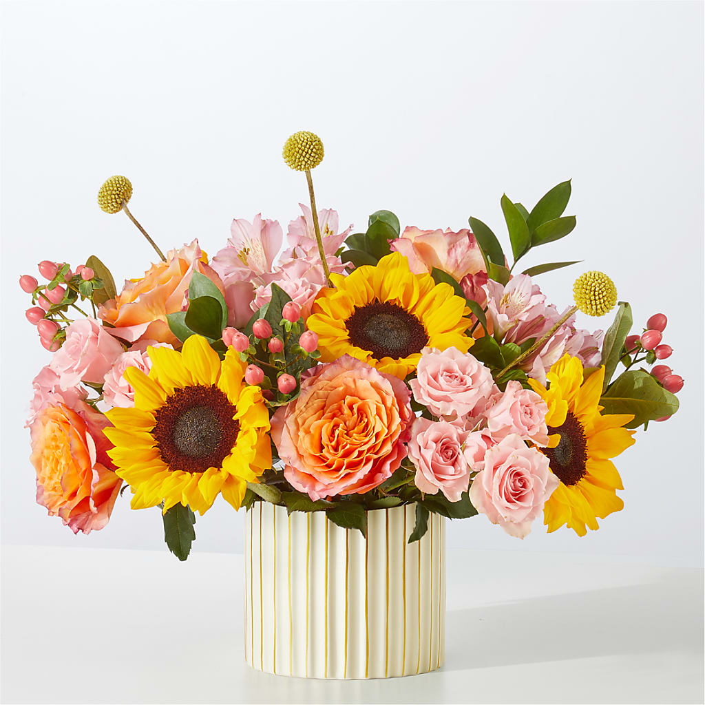Sun's Out Bouquet – Everbloom Flowers Llc, Aurora OH