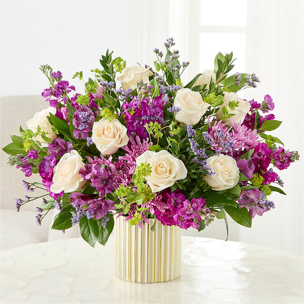 The Boutique Bouquet – Everbloom Flowers Llc, Aurora OH