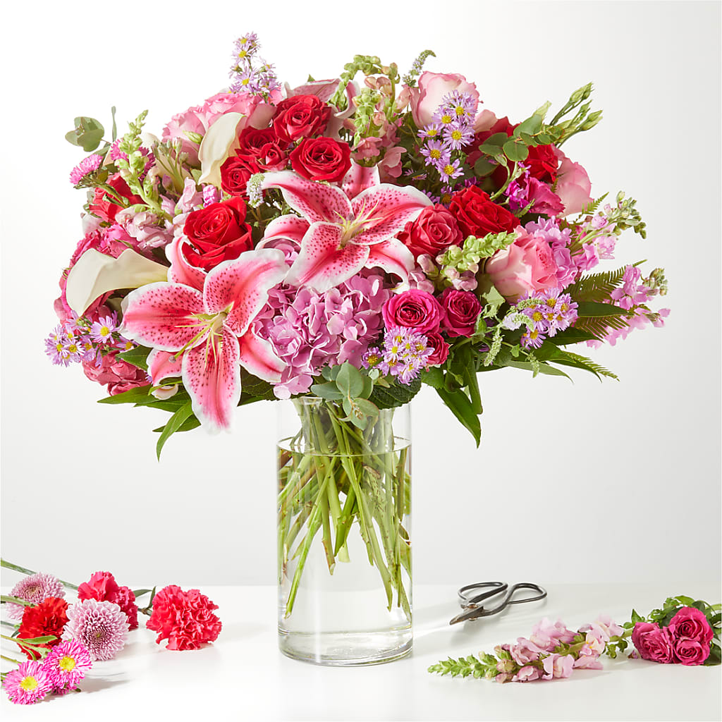 Swooning Over You - A Luxury Florist Original – Everbloom Flowers Llc, Aurora OH