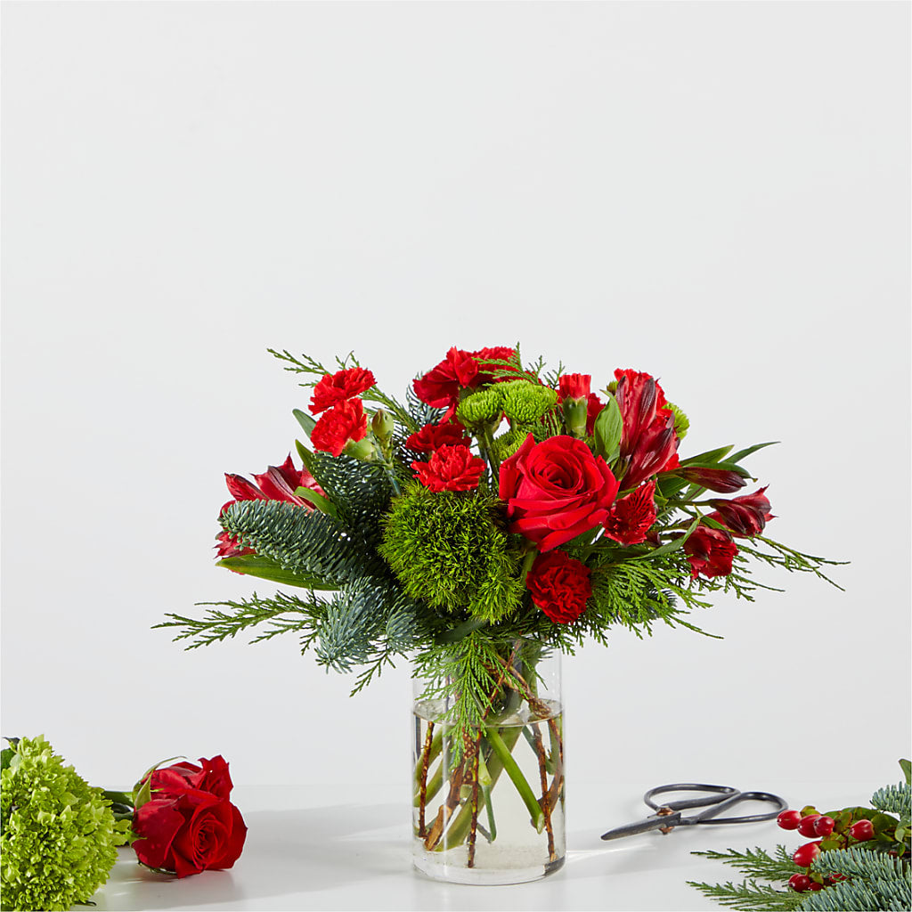 Merry Moment Bouquet – A Florist Original – Everbloom Flowers Llc, Aurora OH