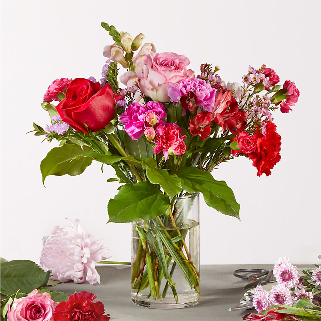 Regal Jewel – A Florist Original – Everbloom Flowers Llc, Aurora OH