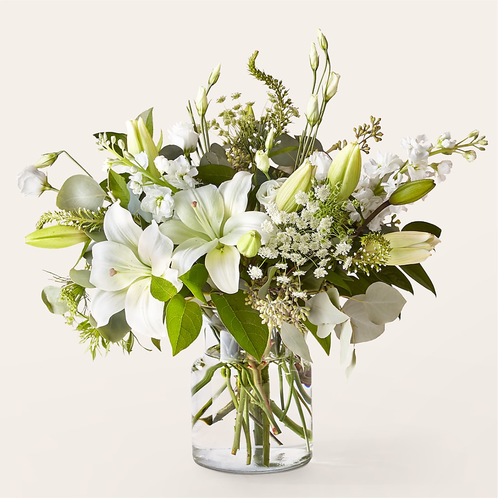 Alluring Elegance Bouquet – Everbloom Flowers Llc, Aurora OH