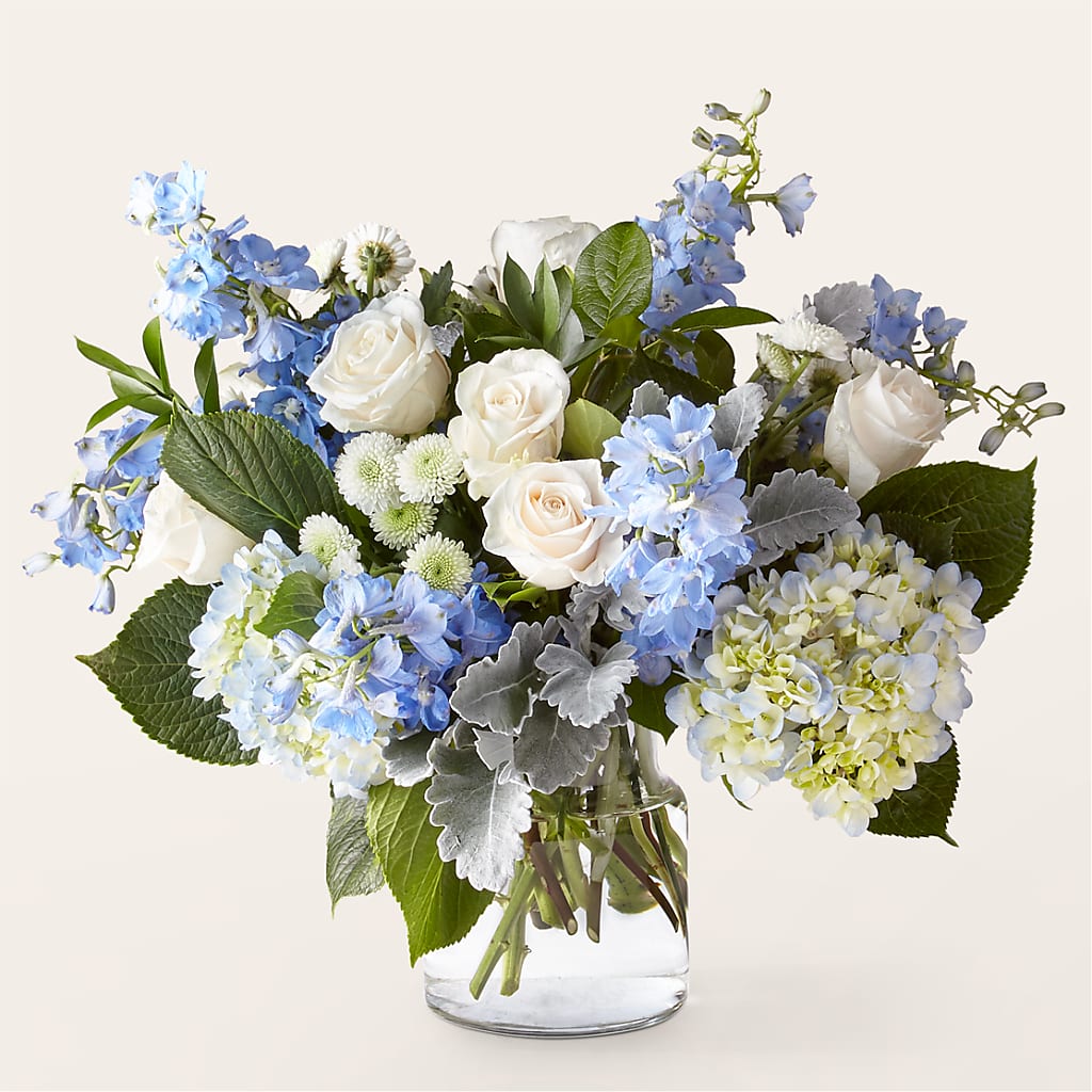 Clear Skies Bouquet – Everbloom Flowers Llc, Aurora OH