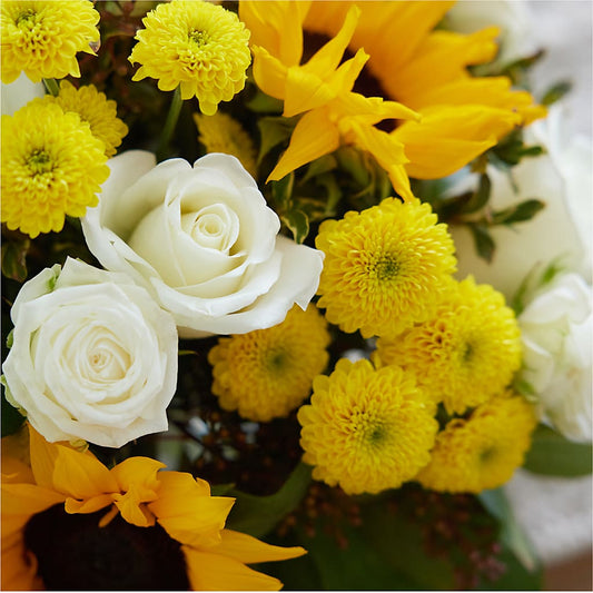 Luminous Morning Bouquet – Everbloom Flowers Llc, Aurora OH