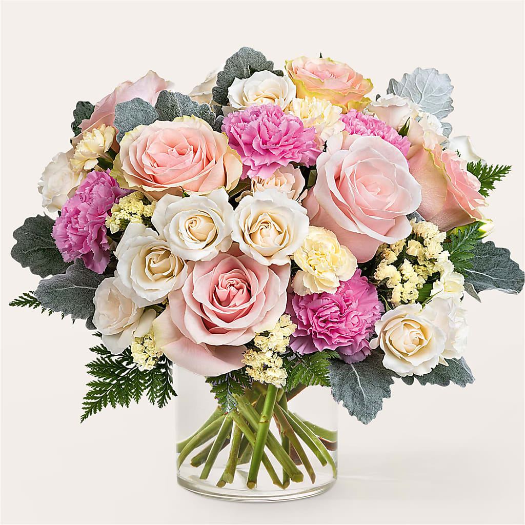 Blissful Moments Bouquet – Everbloom Flowers Llc, Aurora OH