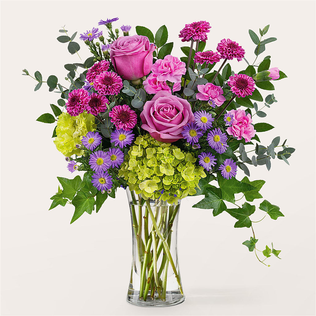 Whispering Garden Bouquet – Everbloom Flowers Llc, Aurora OH