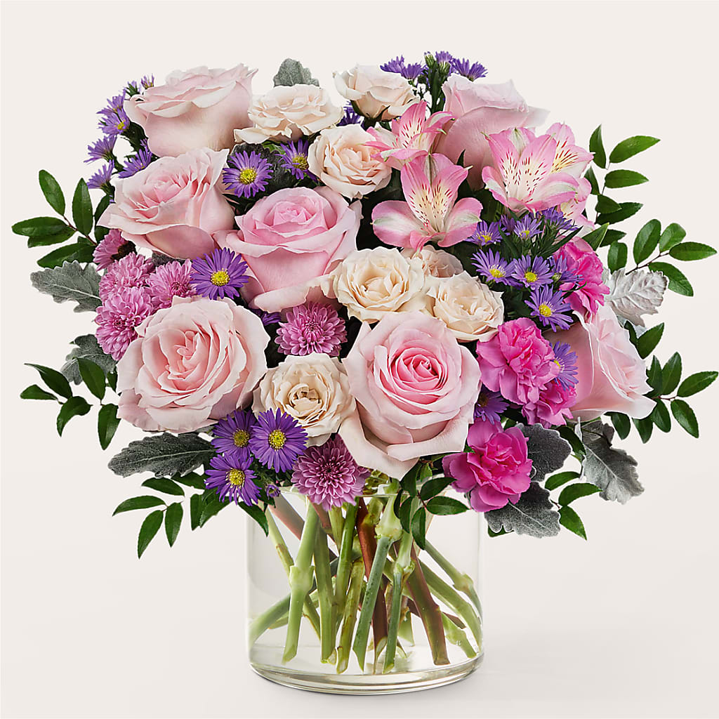 Light as a Feather Bouquet – Everbloom Flowers Llc, Aurora OH