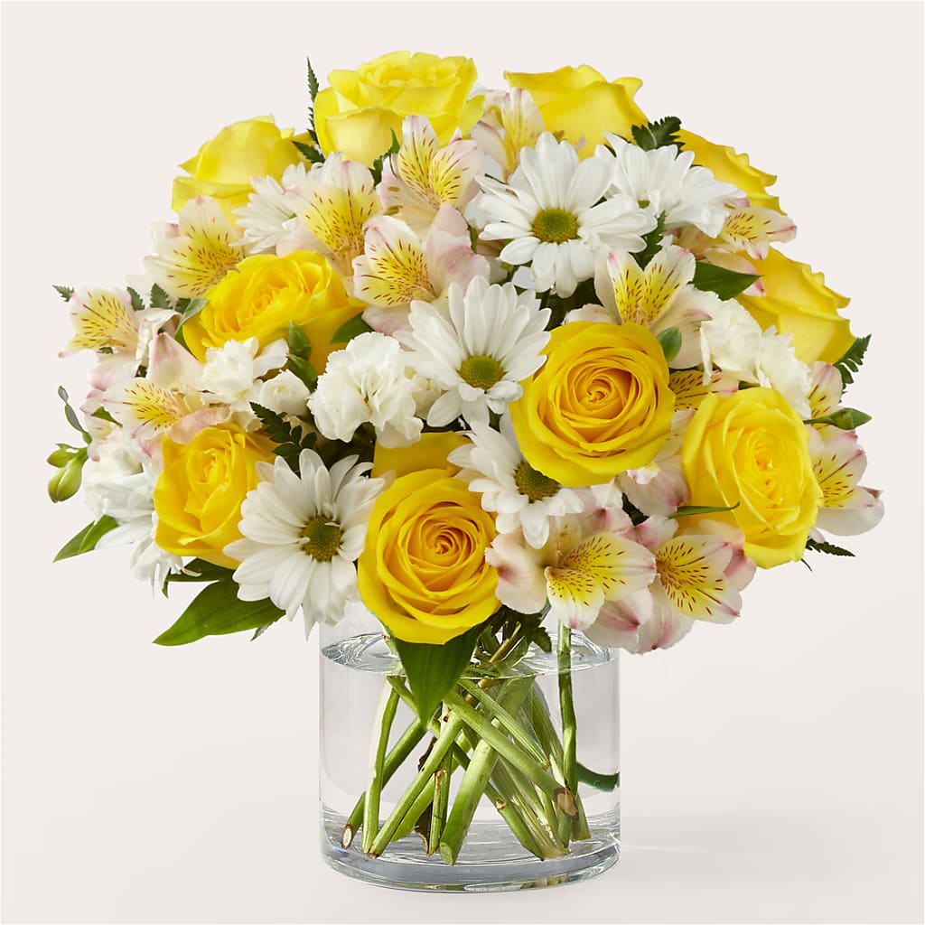 Gleeful Bouquet – Everbloom Flowers Llc, Aurora OH