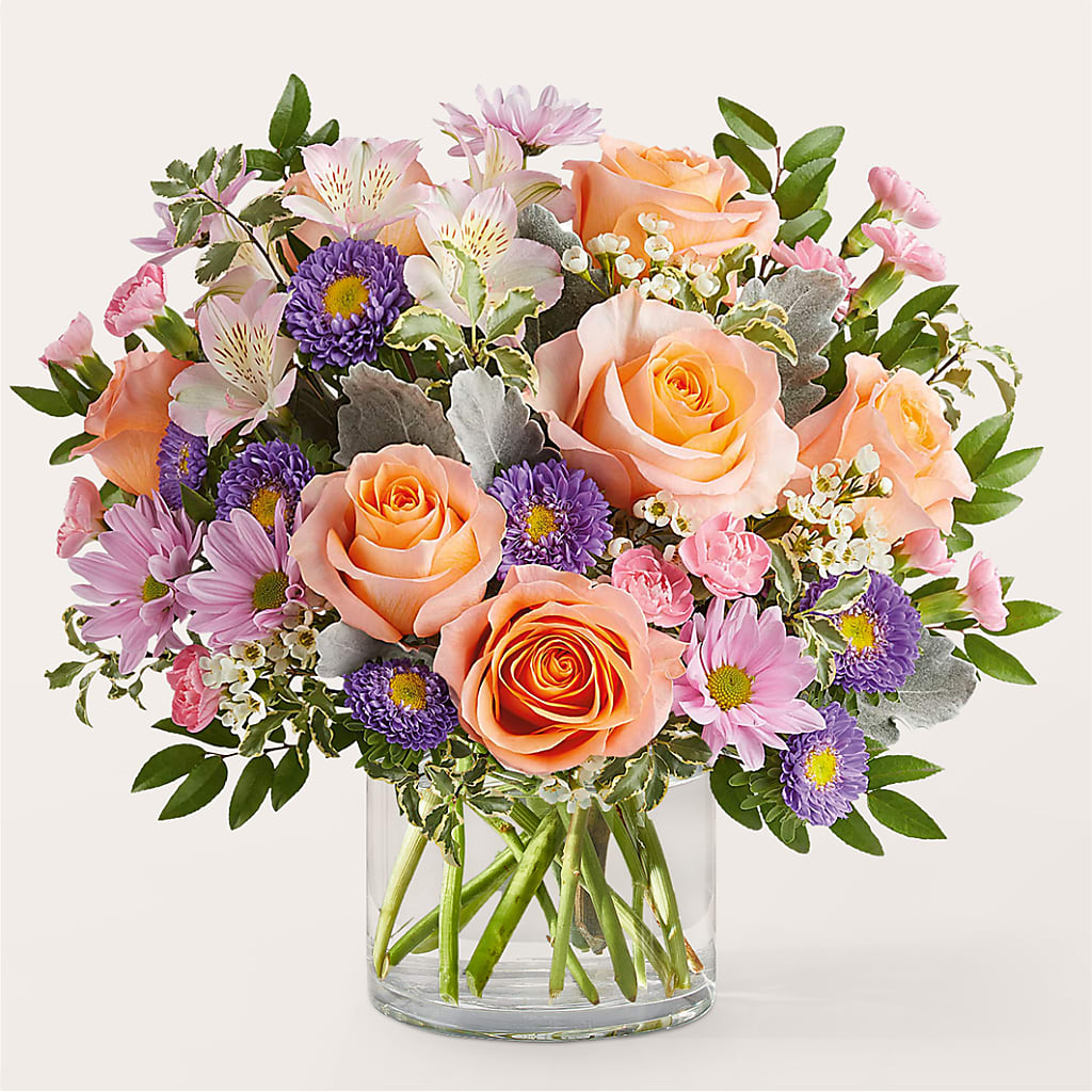 Glimmer Bouquet – Everbloom Flowers Llc, Aurora OH