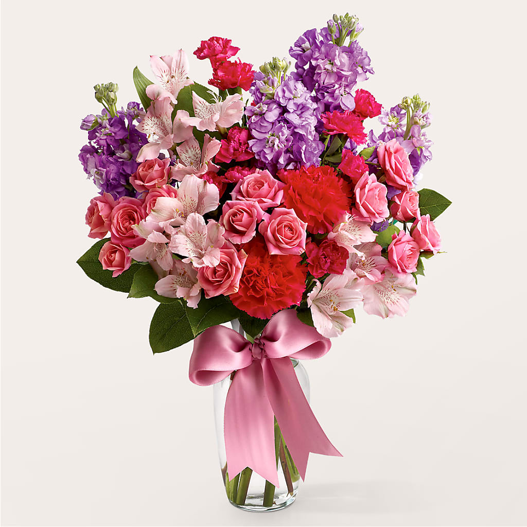 Main Character Bouquet – Everbloom Flowers Llc, Aurora OH