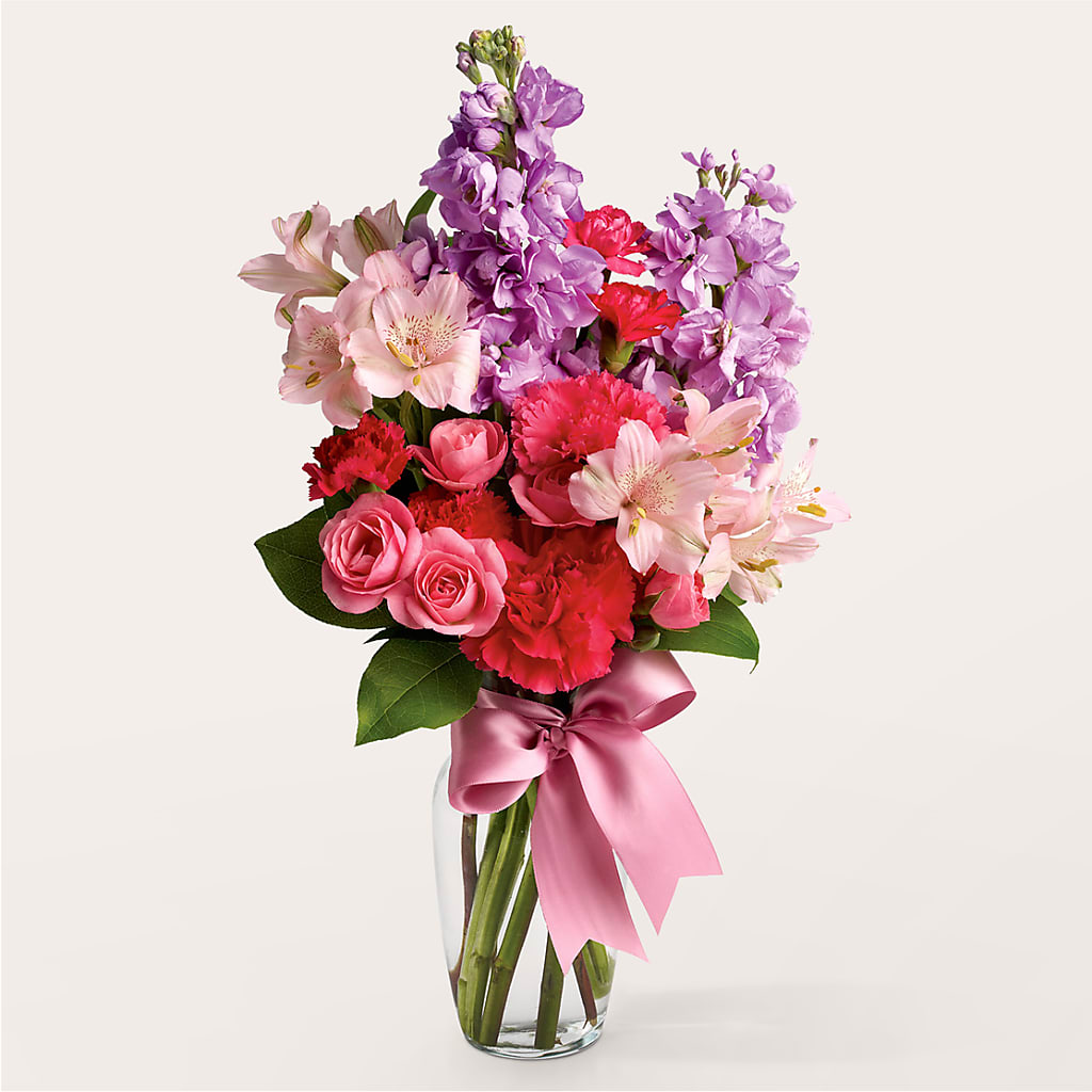 Main Character Bouquet – Everbloom Flowers Llc, Aurora OH