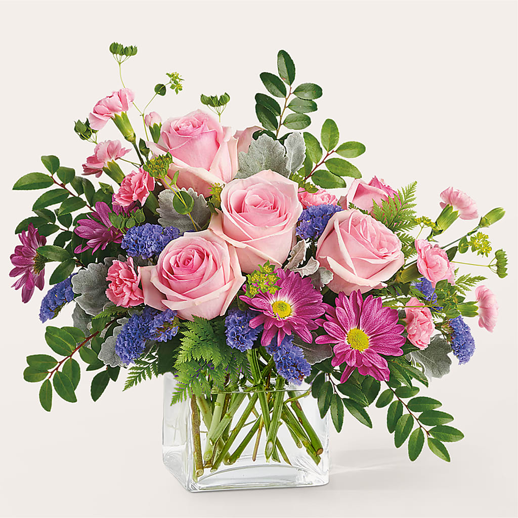 Starlet Bouquet – Everbloom Flowers Llc, Aurora OH