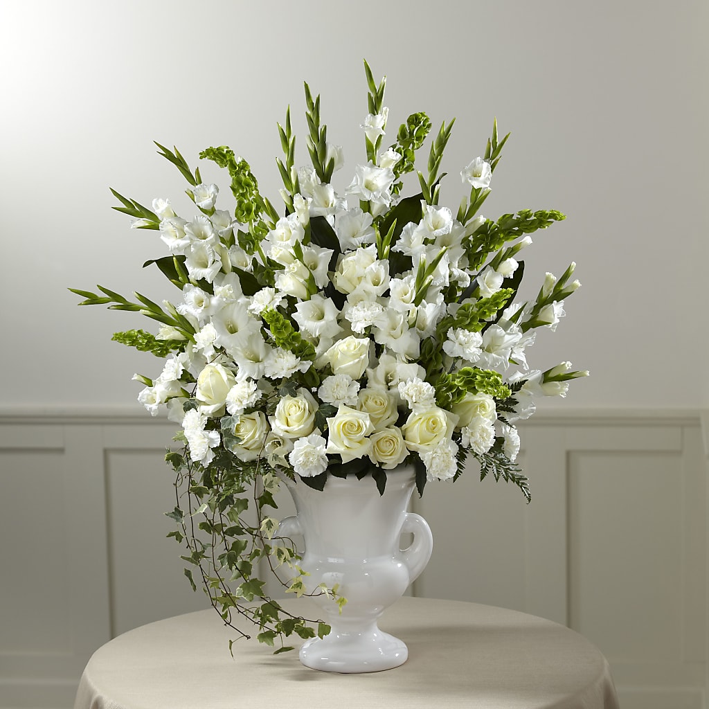Fond Reflections Arrangement – Everbloom Flowers Llc, Aurora OH