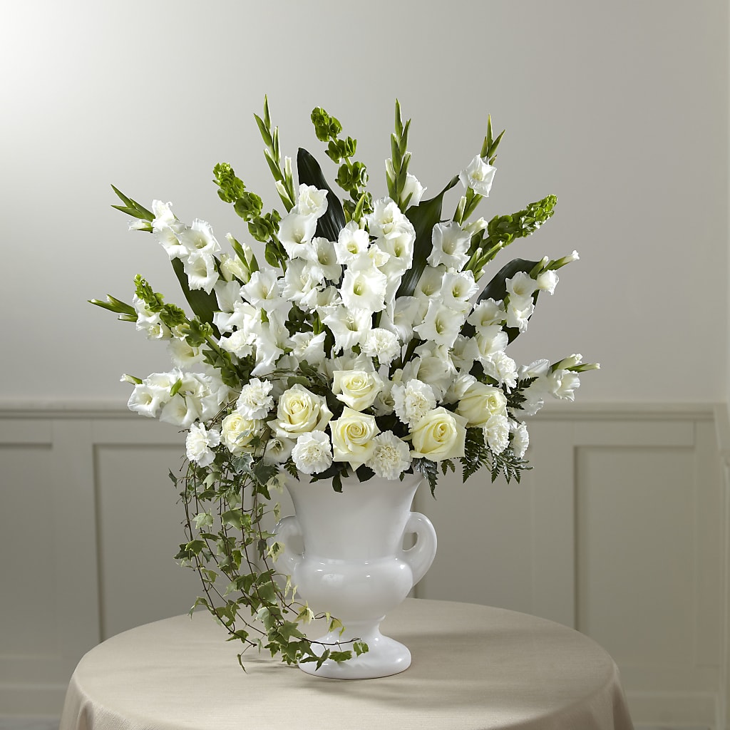 Fond Reflections Arrangement – Everbloom Flowers Llc, Aurora OH