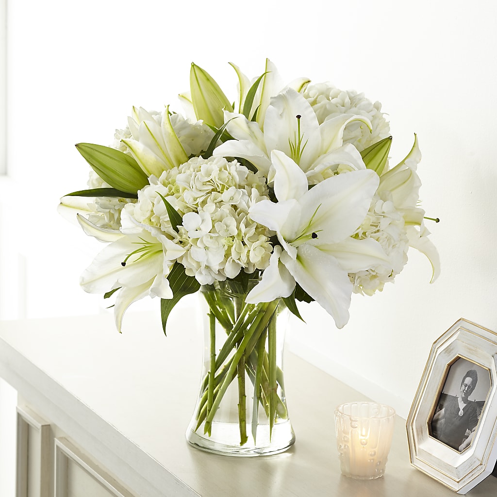 Compassionate Lily Bouquet – Everbloom Flowers Llc, Aurora OH