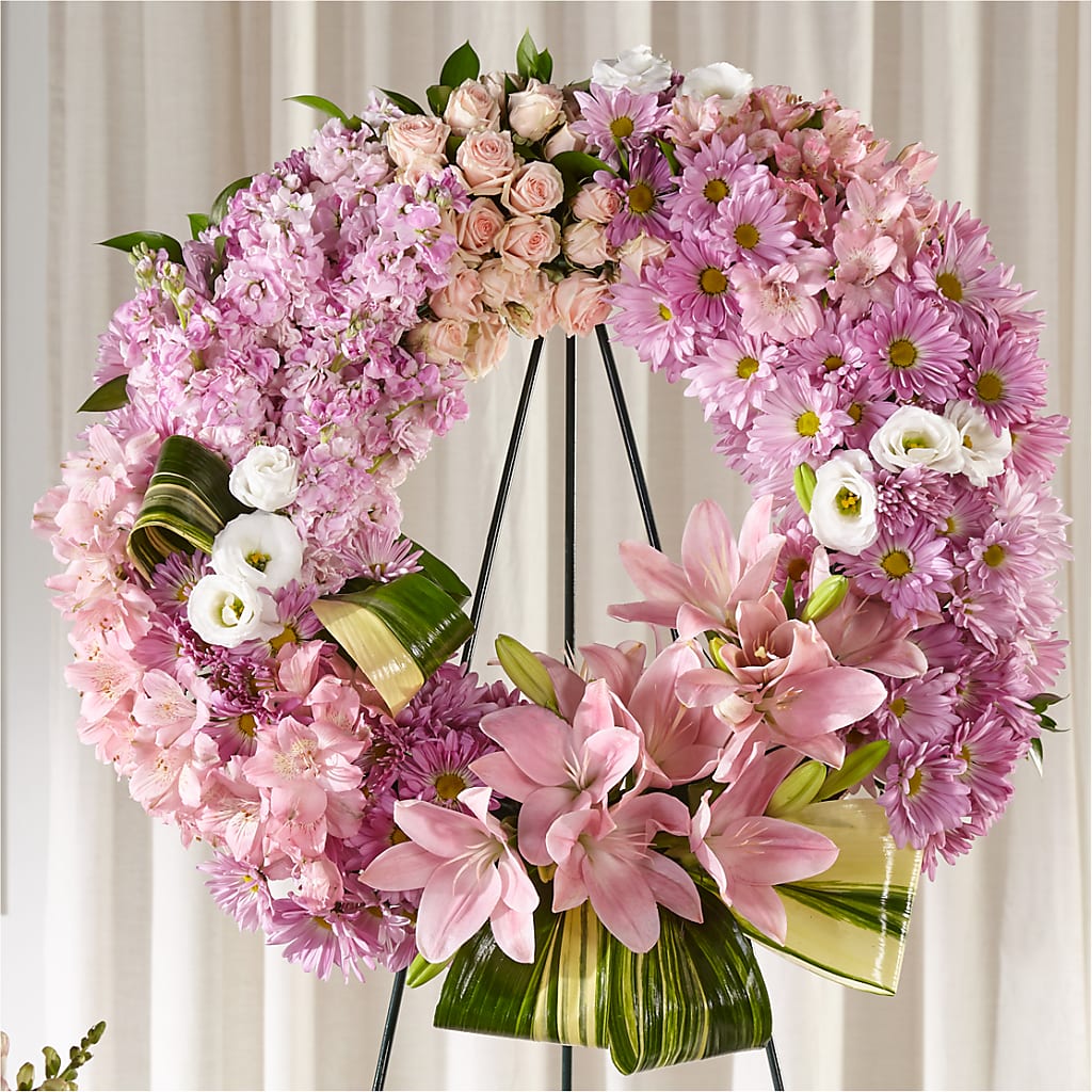 Gift of Warmth Wreath – Everbloom Flowers Llc, Aurora OH