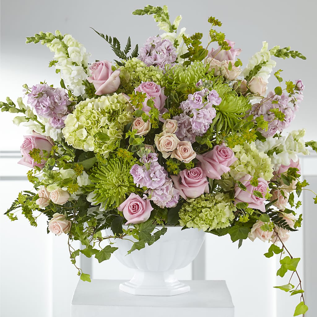 Radiant Embrace Arrangement – Everbloom Flowers Llc, Aurora OH