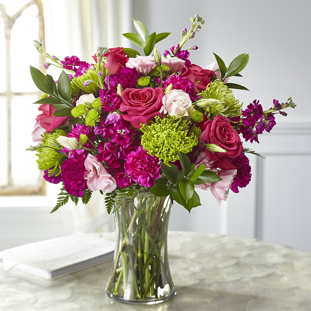 Everlasting Embrace Bouquet – Everbloom Flowers Llc, Aurora OH
