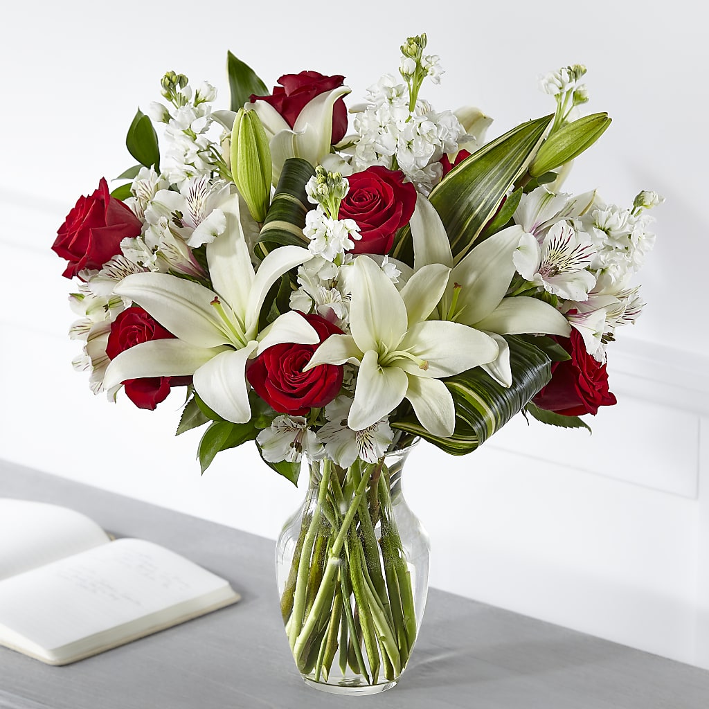 Loving Respect Bouquet – Everbloom Flowers Llc, Aurora OH