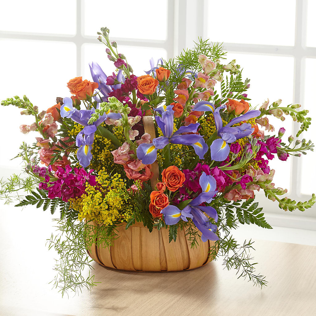 Garden of Life Basket – Everbloom Flowers Llc, Aurora OH