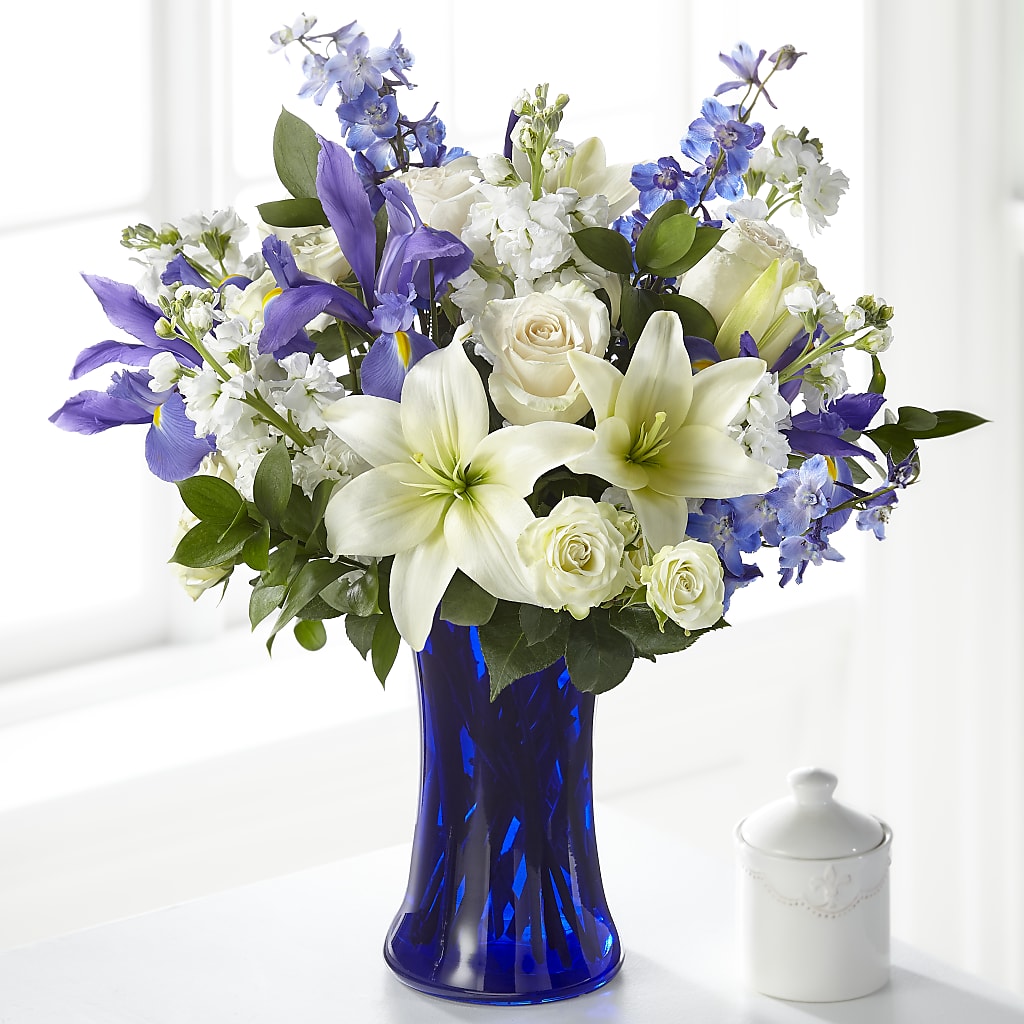 Calming Comfort Bouquet – Everbloom Flowers Llc, Aurora OH