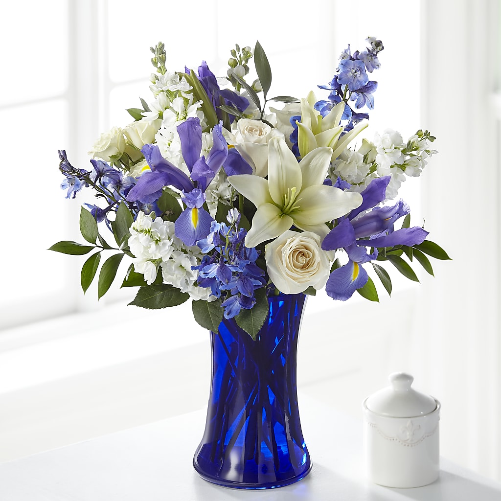 Calming Comfort Bouquet – Everbloom Flowers Llc, Aurora OH