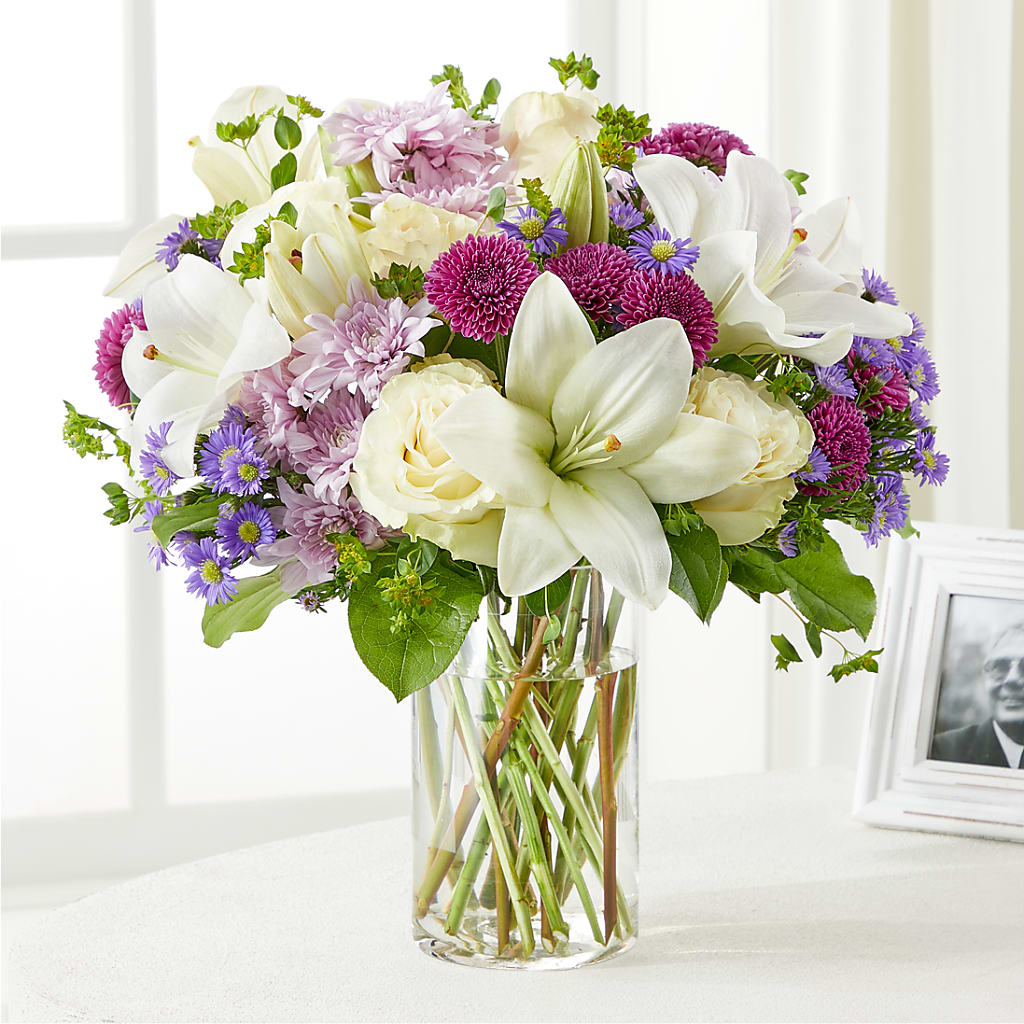 Wishing Peace Bouquet – Everbloom Flowers Llc, Aurora OH