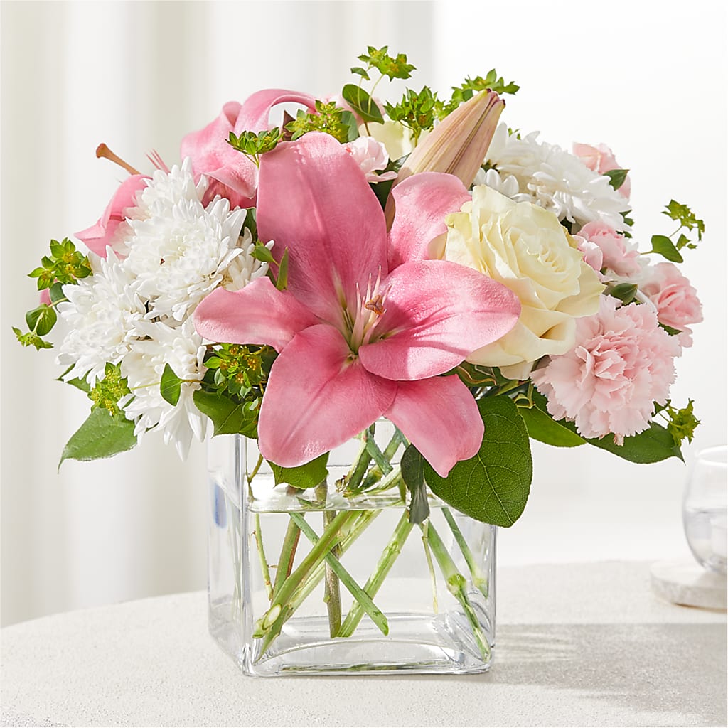 By Your Side Bouquet – Everbloom Flowers Llc, Aurora OH