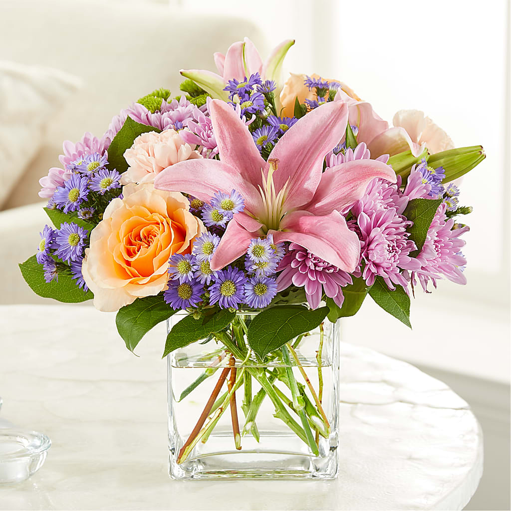 Delicate Details Bouquet – Everbloom Flowers Llc, Aurora OH