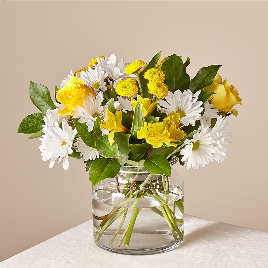 Sunny Sentiments Bouquet – Everbloom Flowers Llc, Aurora OH