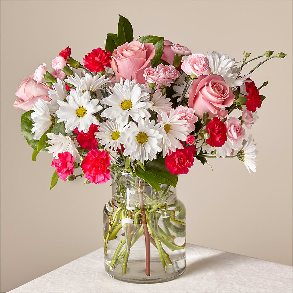 Sweet Surprises® Bouquet – Everbloom Flowers Llc, Aurora OH