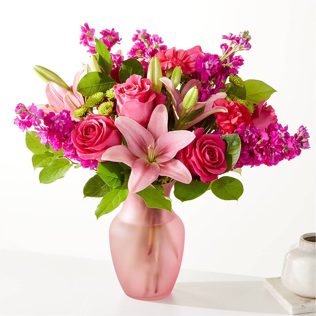 Watermelon Crush Bouquet – Everbloom Flowers Llc, Aurora OH