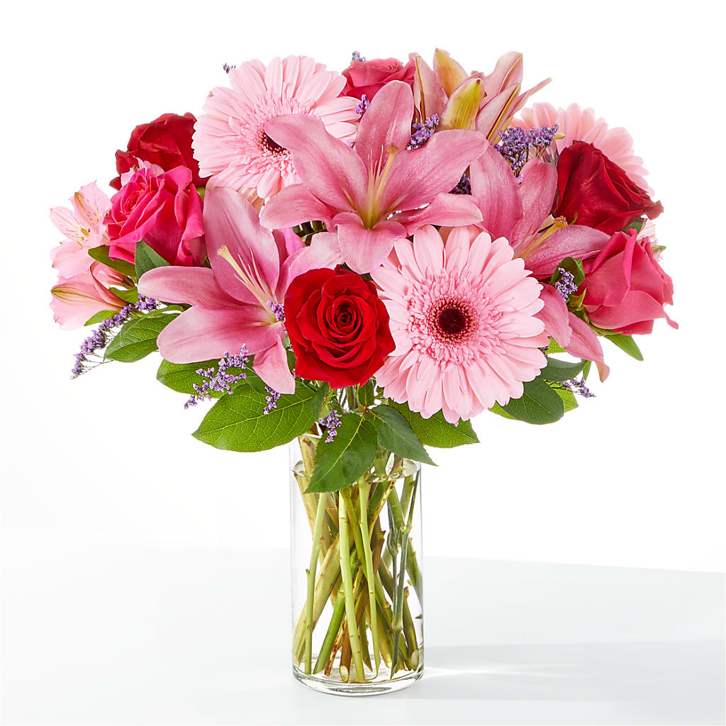 Lots of Love Bouquet – Everbloom Flowers Llc, Aurora OH