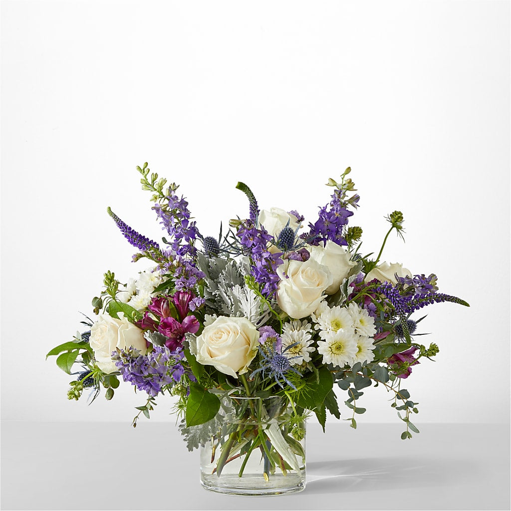 Shooting Star Bouquet – Everbloom Flowers Llc, Aurora OH
