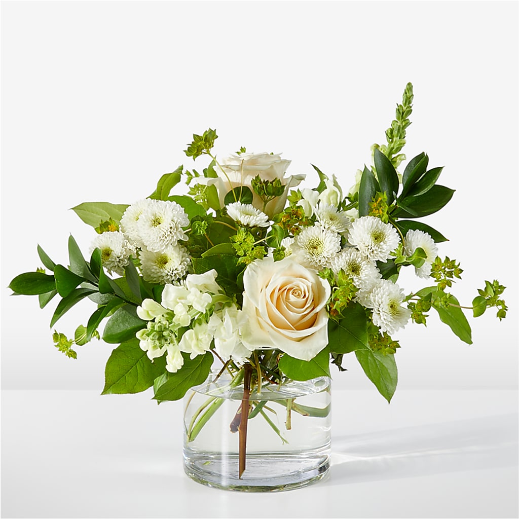 Hint of Vanilla Bouquet – Everbloom Flowers Llc, Aurora OH