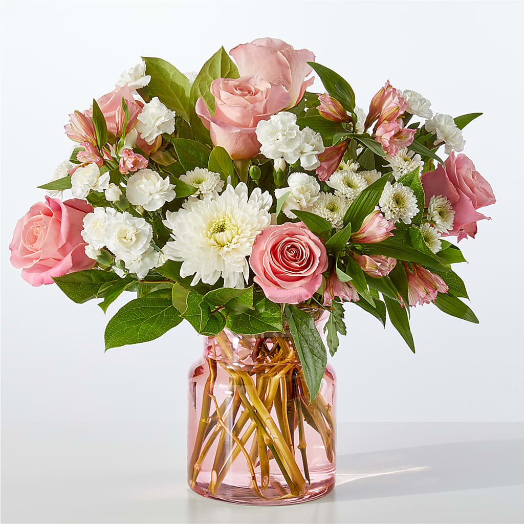 Infatuated Bouquet – Everbloom Flowers Llc, Aurora OH