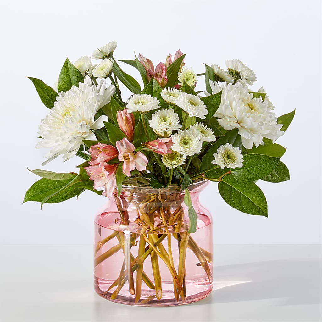 Infatuated Bouquet – Everbloom Flowers Llc, Aurora OH