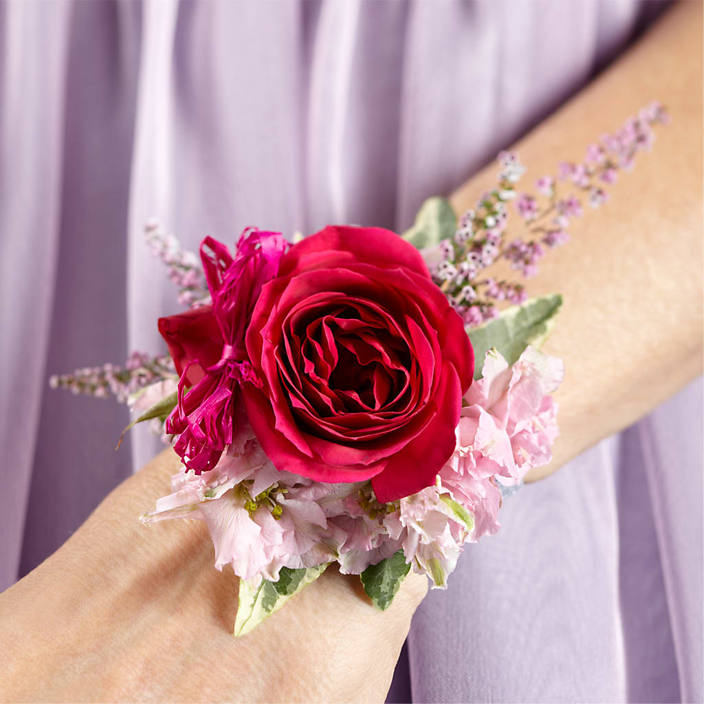 Rose Charm Corsage – Everbloom Flowers Llc, Aurora OH
