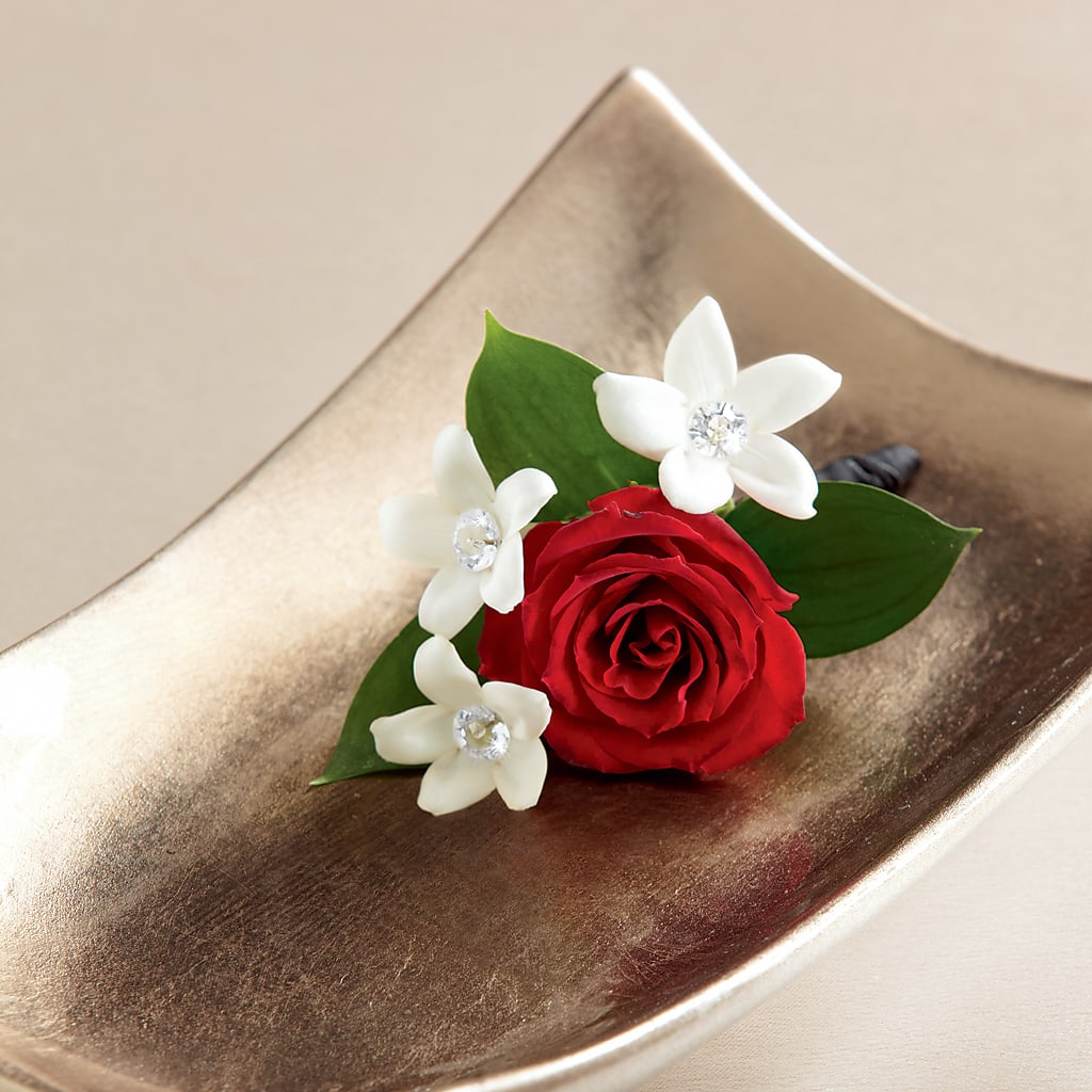Poetry Boutonniere – Everbloom Flowers Llc, Aurora OH