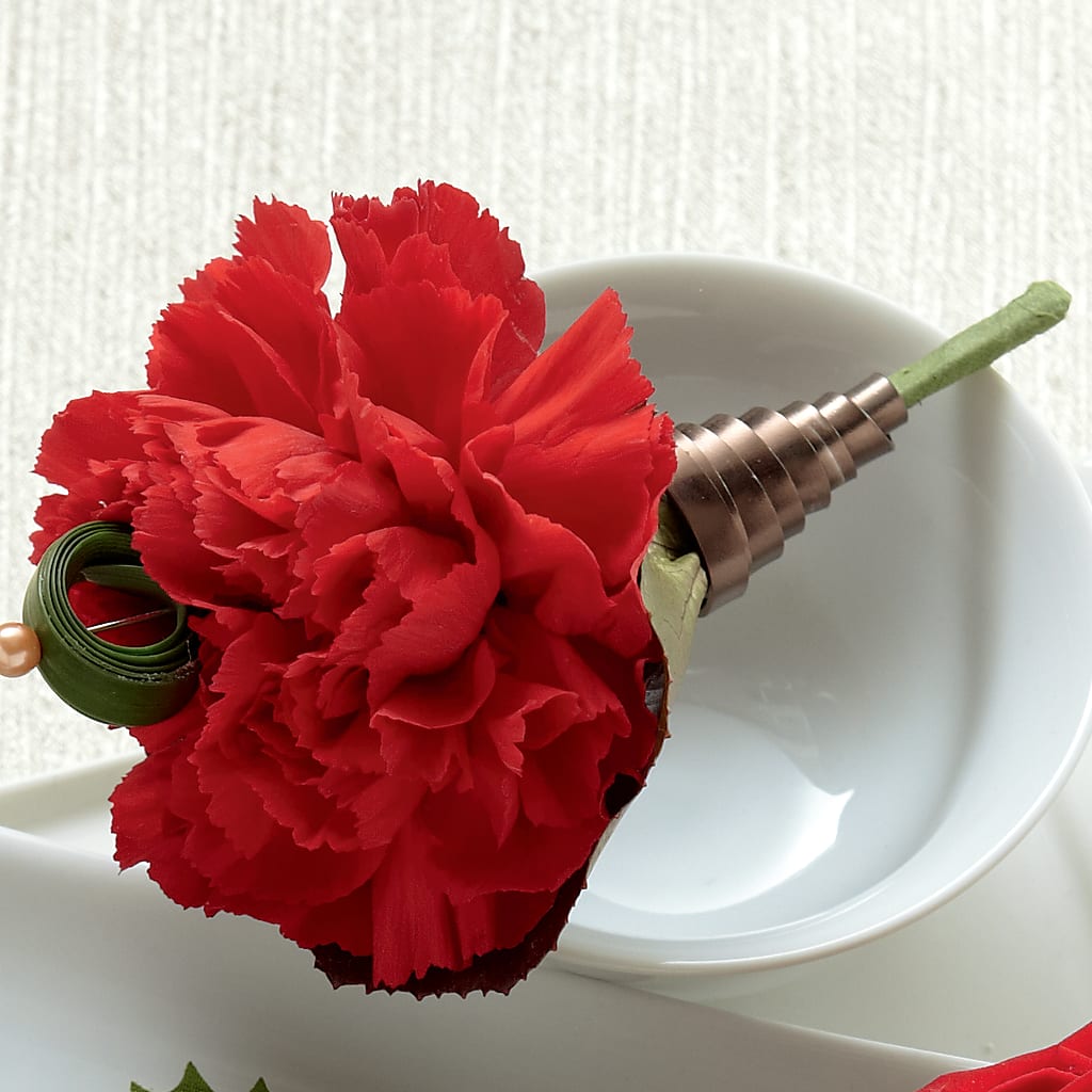 Red Carnation Boutonniere – Everbloom Flowers Llc, Aurora OH