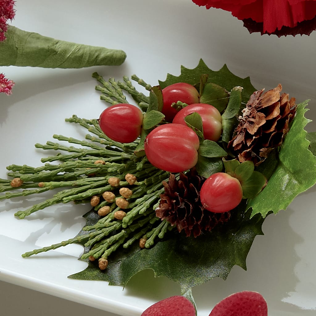 Red Berry Boutonniere – Everbloom Flowers Llc, Aurora OH
